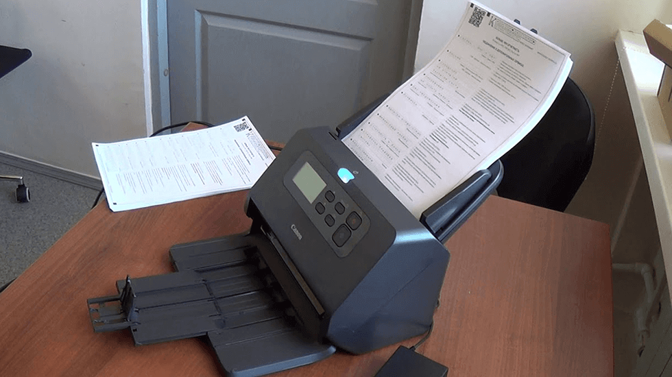 The DR-M260 Work From Anywhere Canon Scanner